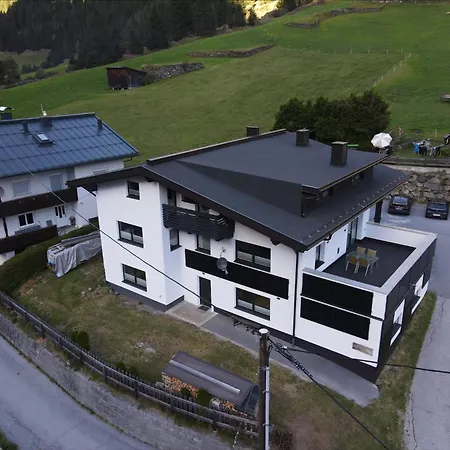 Alpenliebe Pitztal Lejlighed *
